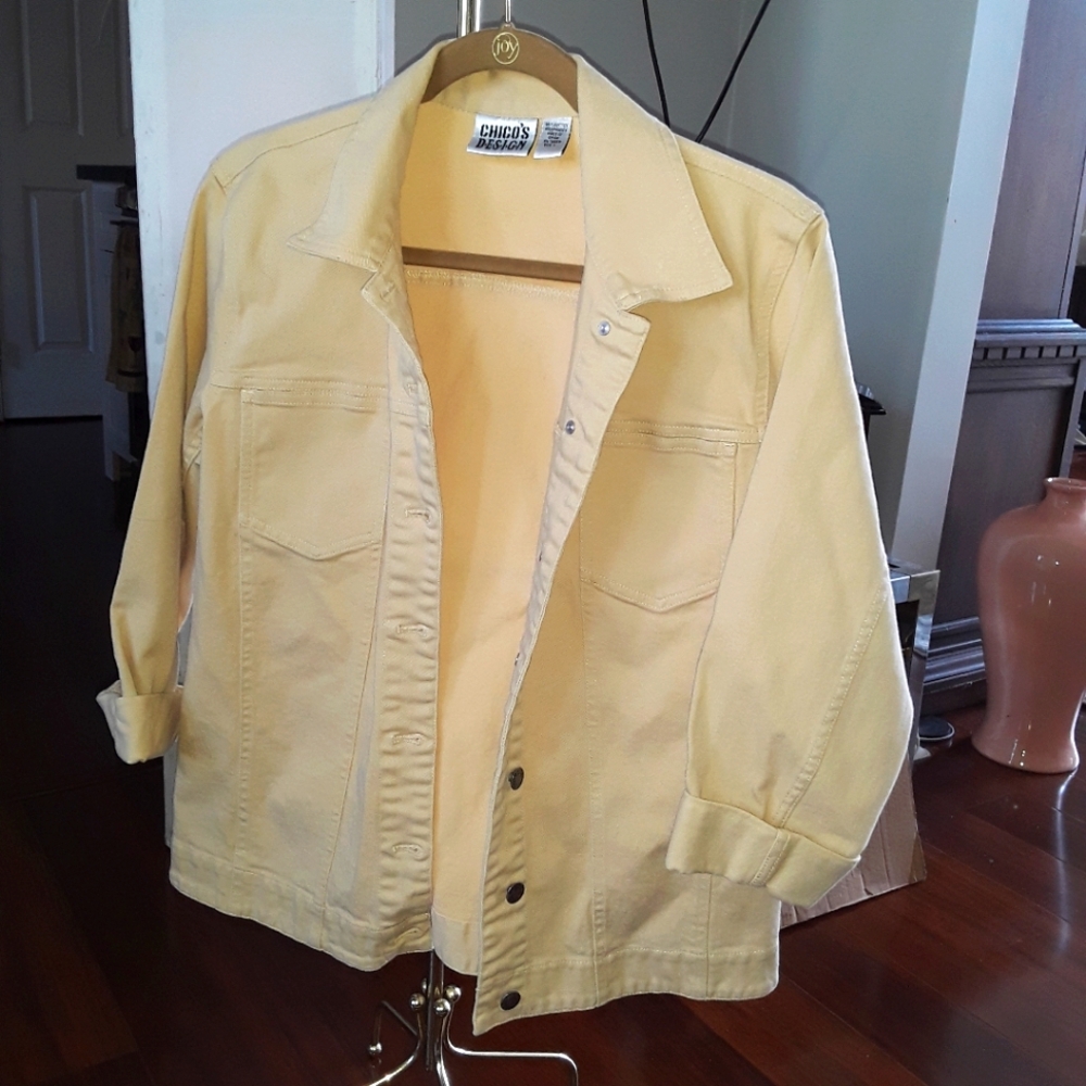 Chico's Pale Yellow Denim pant suit